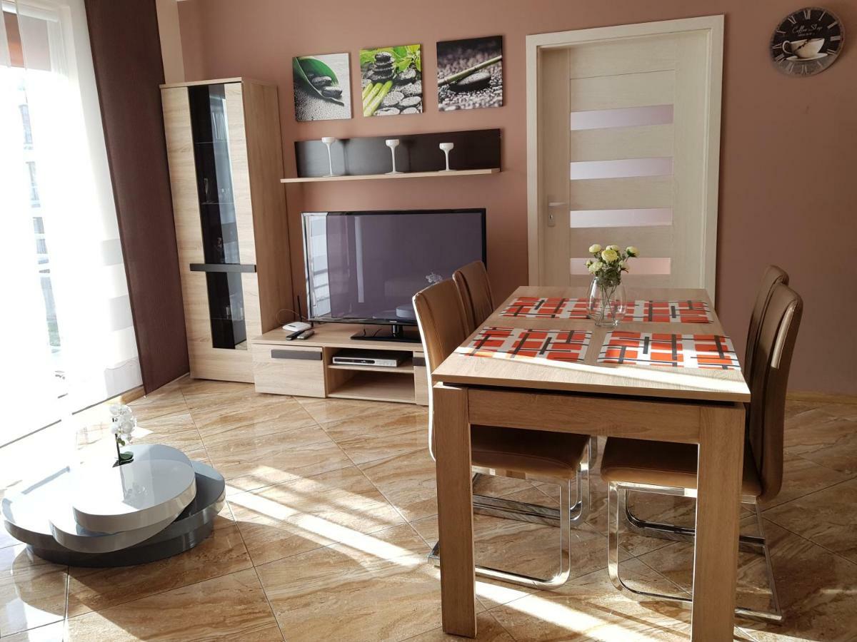 Apartment Pegaz & Aqua Marina Świnoujście Exteriör bild